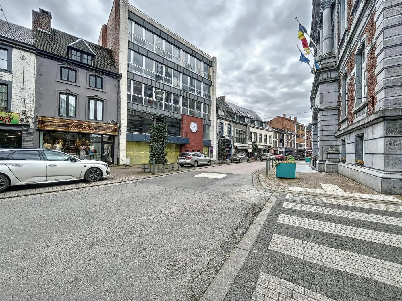 Commerce-Bureaux-Rapport