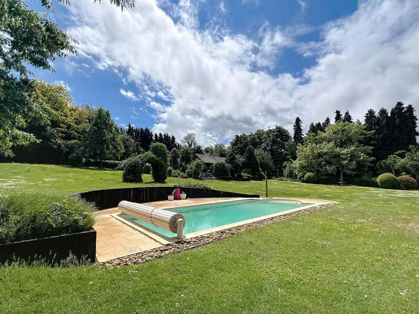 IMMEUBLE DE PRESTIGE