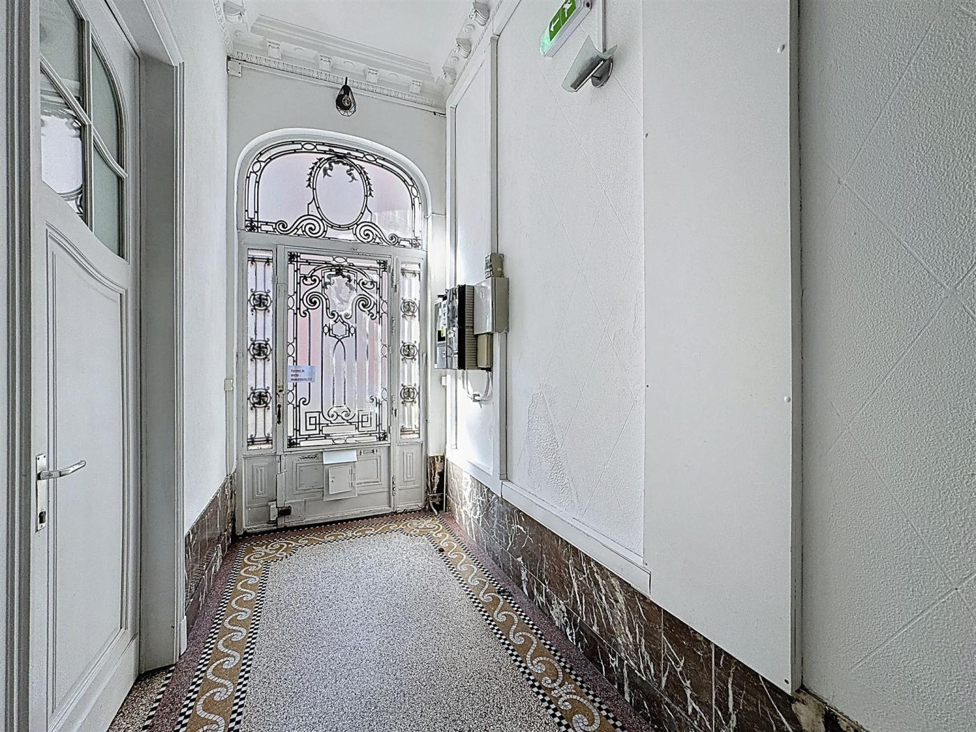 Commerce-Bureaux-Rapport