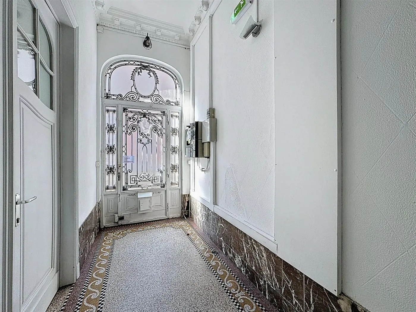 Commerce-Bureaux-Rapport